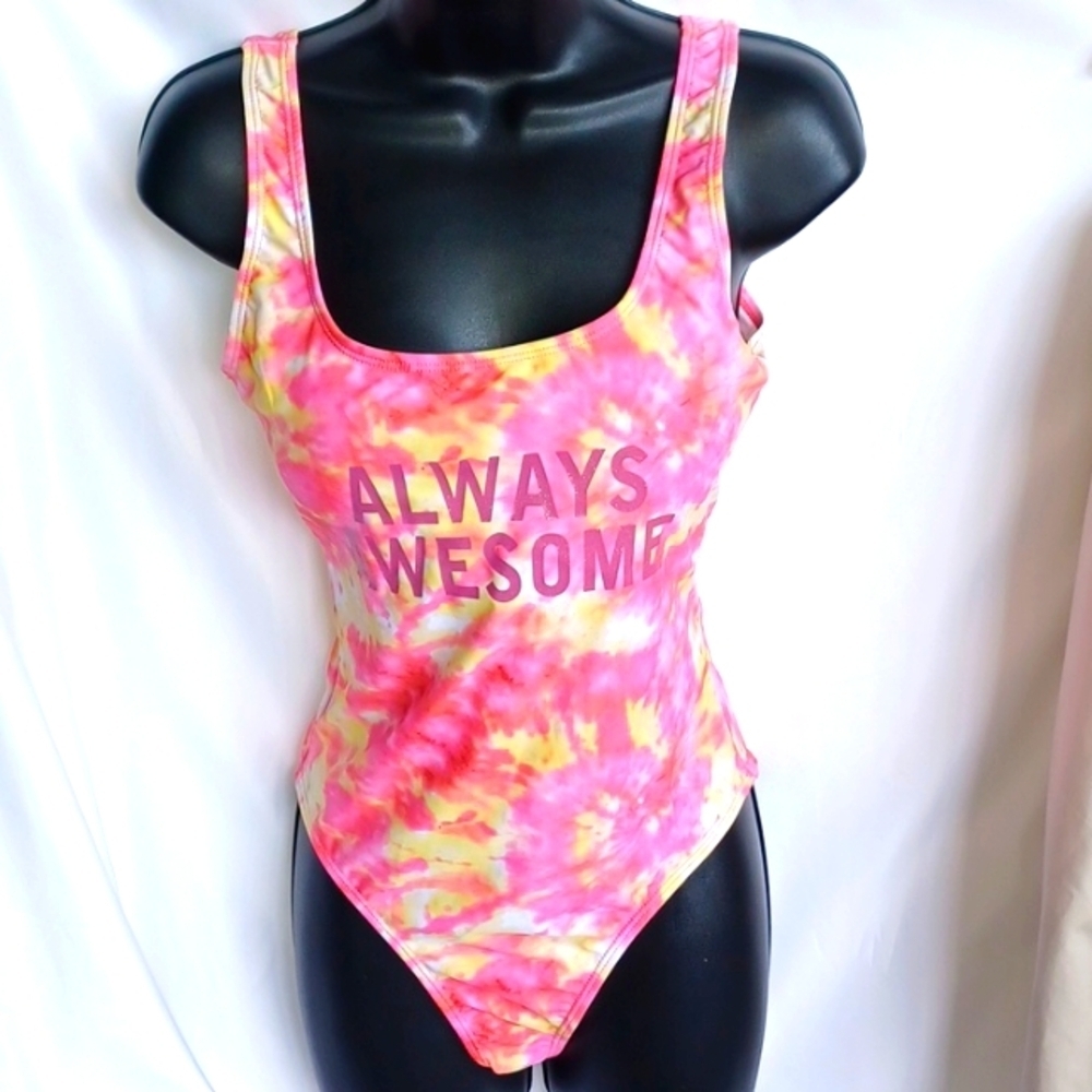 Emme Jordan Swimsuit, Pink Tie-dye, NWOT, M